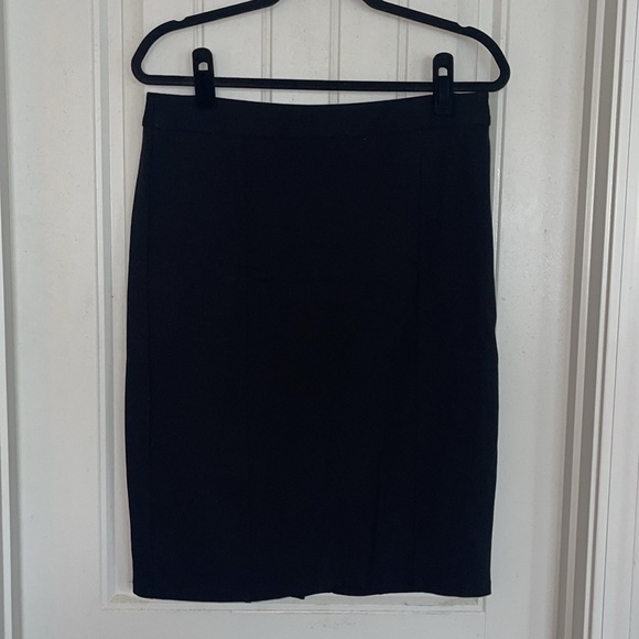 Cato Dresses & Skirts - Cato Classic Black Pencil Skirt